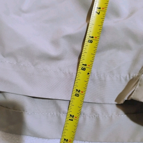 Weekenders Men's Khaki Shorts - Picture 12 of 12